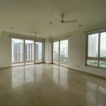 Room in 3 BHK Apartment at Puri Emerald Bay, Dhanwapur – for Rent