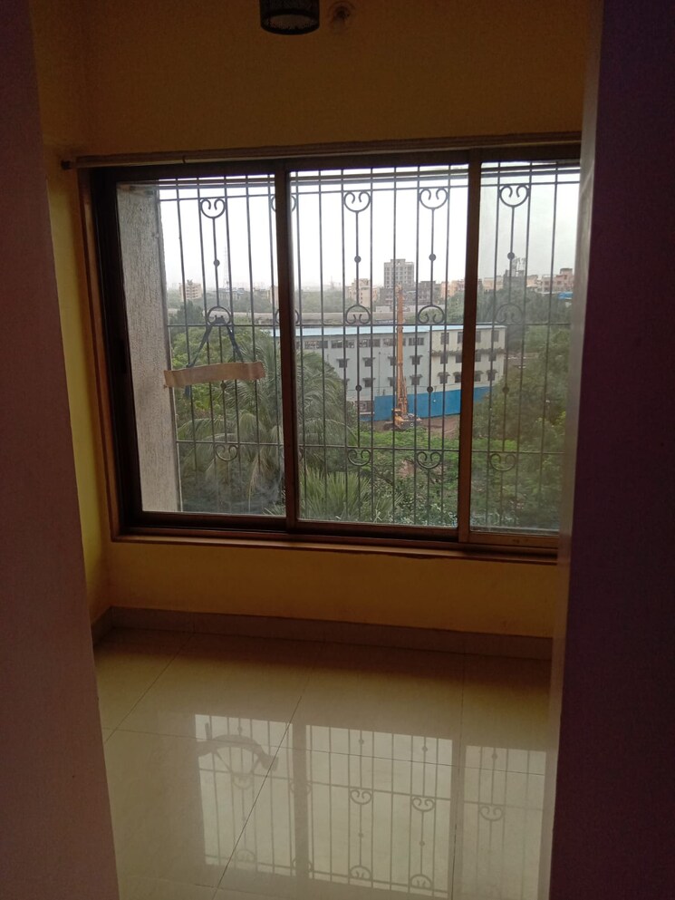 Room, runwal-garden-city 2.5 Bedroom 1100 Sq.Ft. Apartment In Balkum Pada Thane 9696890