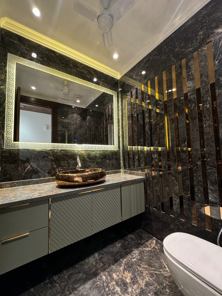 Exterior View, dlf phase ii 3.5 Bedroom 1600 Sq.Ft. Builder Floor In Dlf Phase ii Gurgaon 9696896