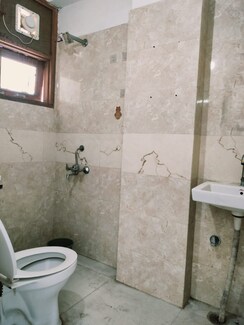 1 BHK Builder Floor For Sale in IGNOU Road