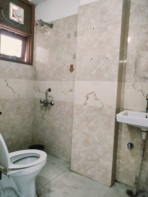 1 BHK Builder Floor For Sale in Ignou Road