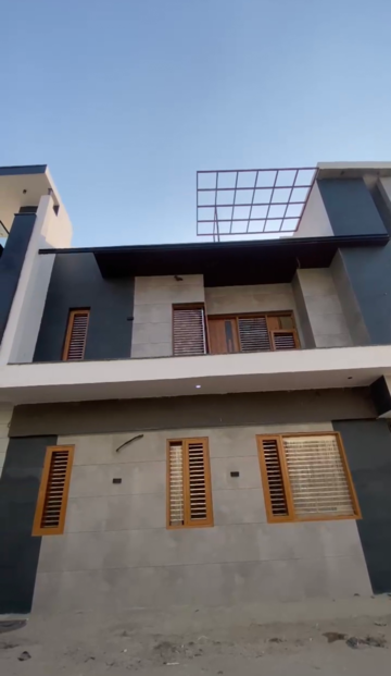 4 BHK Independent House For Sale in Shanti Nagar
