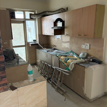Kitchen in 3.5 BHK Apartment at Gardenia Grace, Sector 61 – for Sale