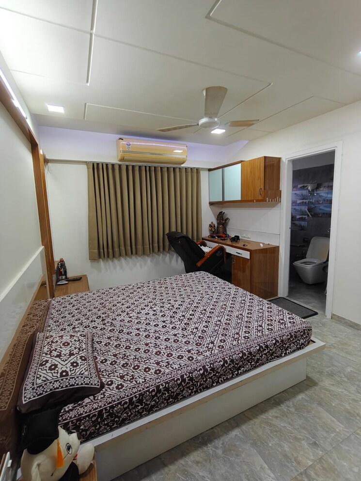 Bedroom, bodakdev 4 Bedroom 2800 Sq.Ft. Apartment In Bodakdev Ahmedabad 9696955