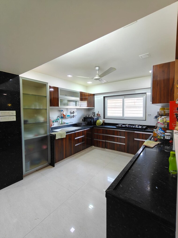 Kitchen, bodakdev 4 Bedroom 2800 Sq.Ft. Apartment In Bodakdev Ahmedabad 9696955