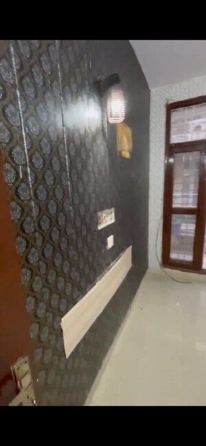 Bathroom in 3 BHK Builder Floor at Rps Palms, Sector 88 – for Rent