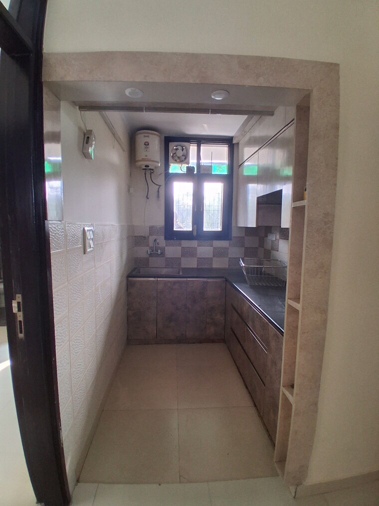 Kitchen, mehrauli 3 Bedroom 1100 Sq.Ft. Apartment In Mehrauli Delhi 9696934