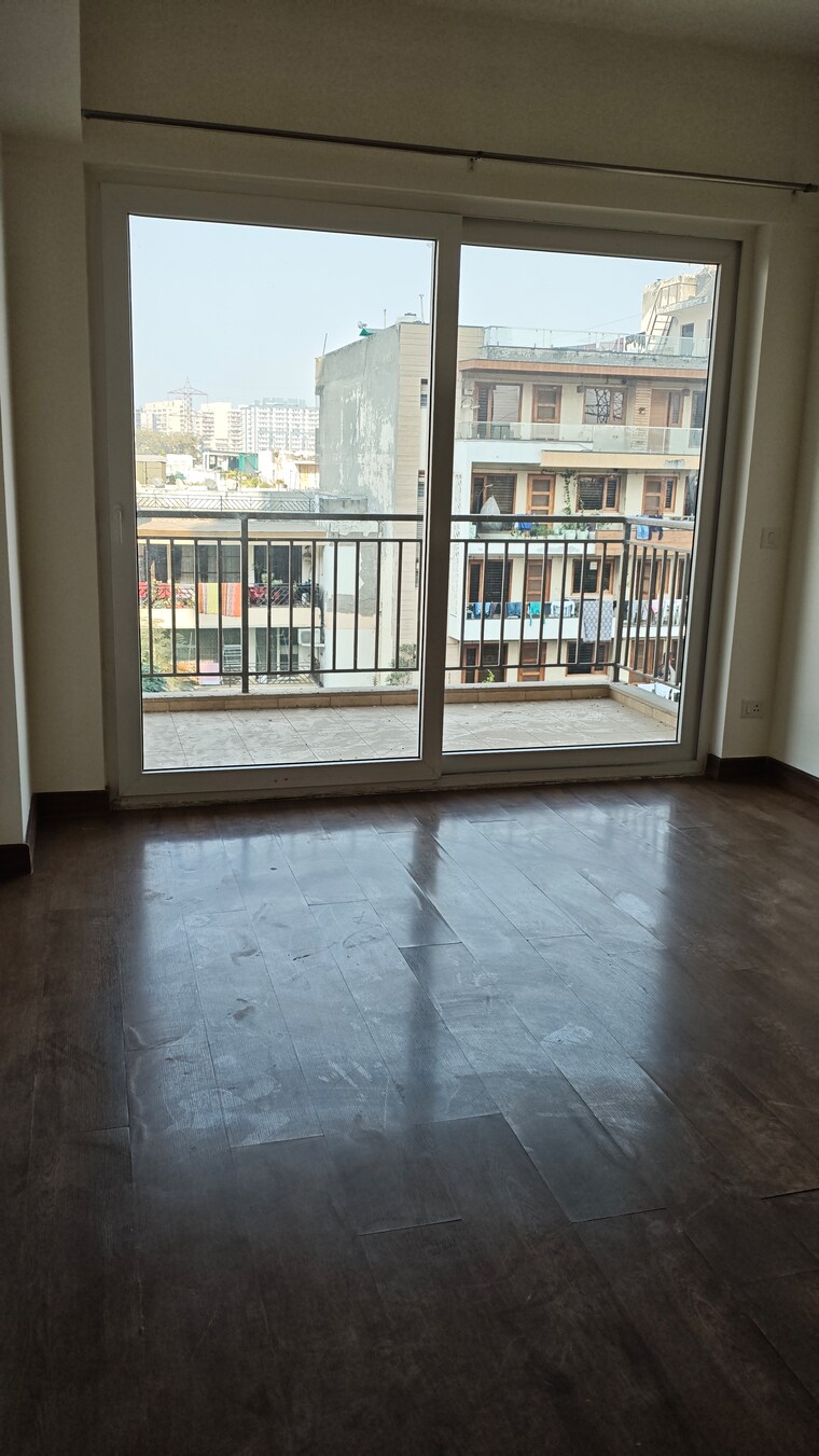 Balcony, puri-anand-villas-phase-ii 3 Bedroom 2335 Sq.Ft. Apartment In Sector 81 Faridabad 9696939