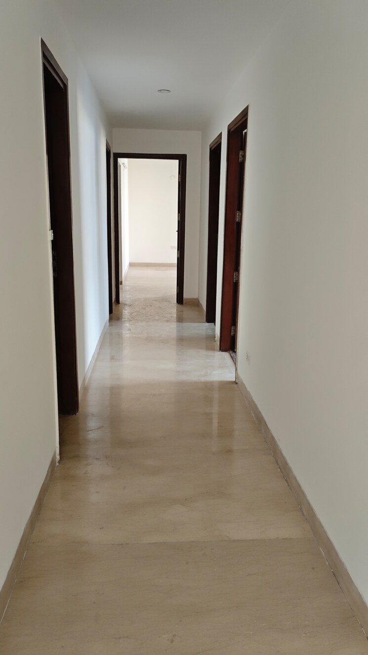 undefined, puri-anand-villas-phase-ii 3 Bedroom 2335 Sq.Ft. Apartment In Sector 81 Faridabad 9696939