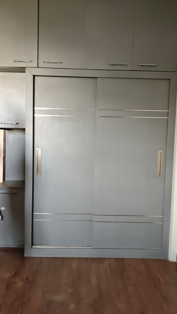 Furnished Amenities in 3 BHK Apartment at Puri Anand Villas Phase II, Sector 81 – for Rent