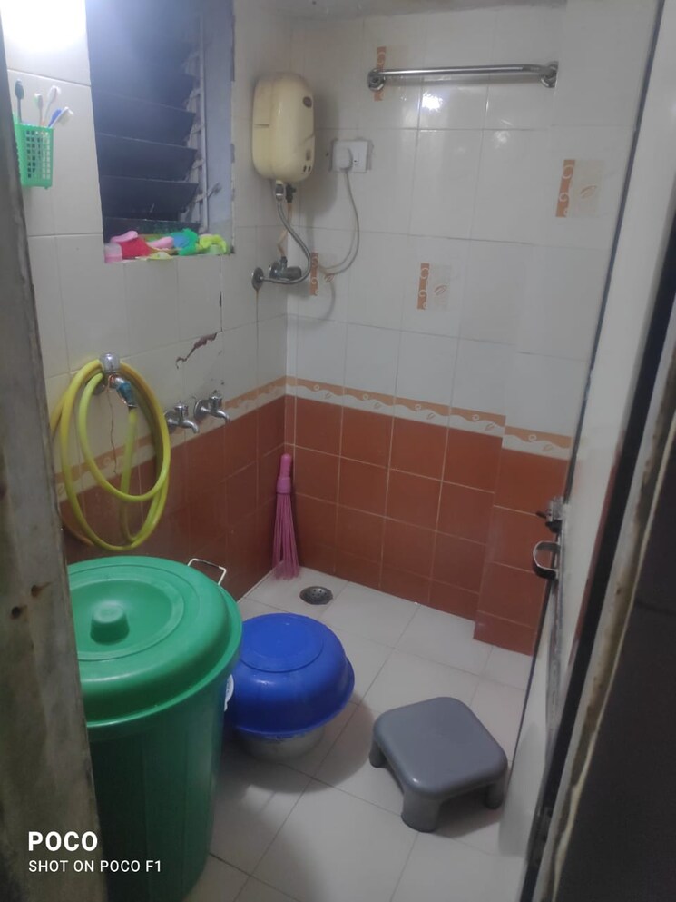 Bathroom, agarwal-green-village 2 Bedroom 750 Sq.Ft. Apartment In Mira Road Thane 9696943