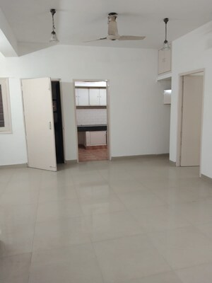 Room in 3 BHK Apartment at Vasant Kunj – for Sale