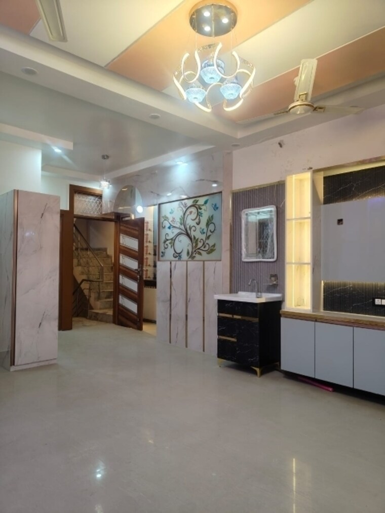 Living Room, igi airport area 3 Bedroom 1500 Sq.Ft. Builder Floor In Igi Airport Area Delhi 9696982