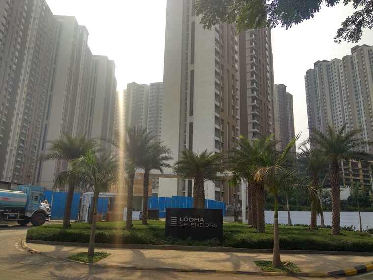 Exterior View, lodha-splendora-platino 2.5 Bedroom 850 Sq.Ft. Apartment In Ghodbunder Road Thane 9696988