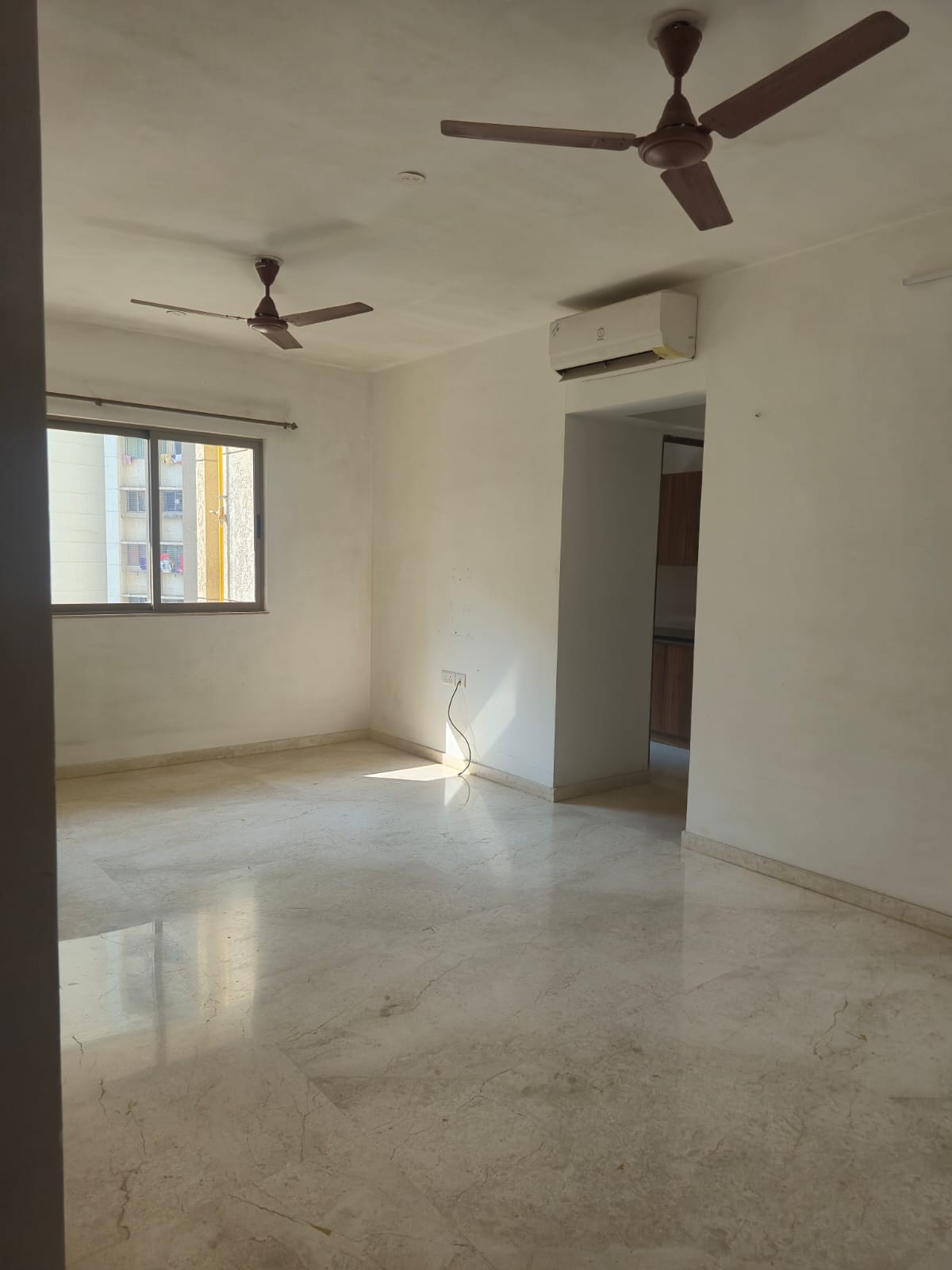 2 BHK + Study Room Apartment For Rent in Lodha Splendora