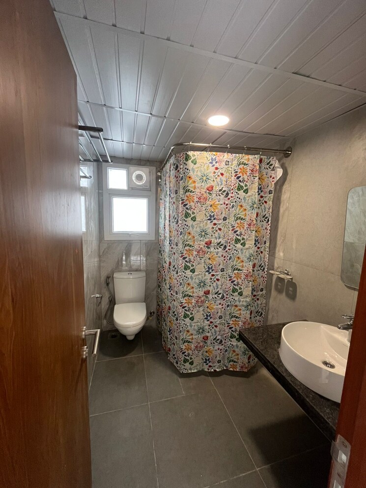 Bathroom, prestige-beverly-hills 3 Bedroom 2124 Sq.Ft. Apartment In Kokapet Hyderabad 9697018