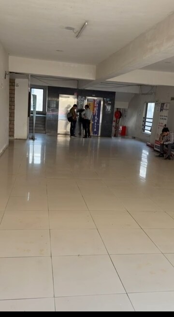 Parking in  Office Space at Alkapuri – for Rent