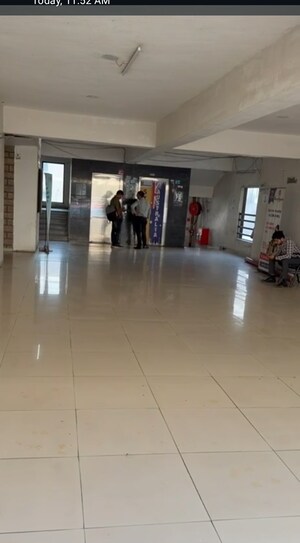 Parking in  Office Space at Alkapuri – for Rent