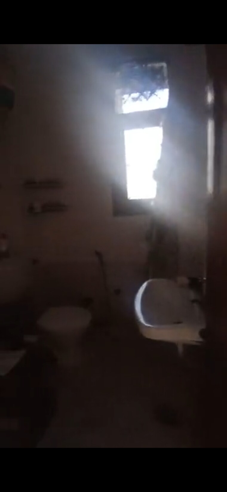 Bathroom, purvanchal-vasant-vihar-apartment 3 Bedroom 1450 Sq.Ft. Apartment In Sector 62 Noida 9697019