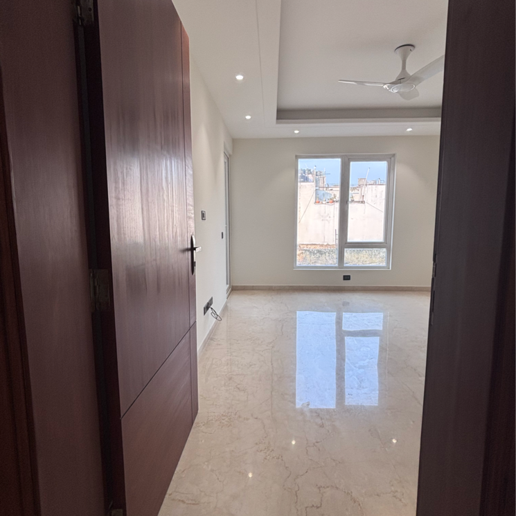 undefined, green park 4 Bedroom 300 Sq.Yd. Builder Floor In Green Park Delhi 9697022