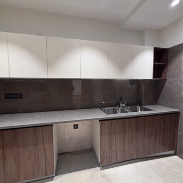 Kitchen in 4 BHK Builder Floor at Green Park – for Sale