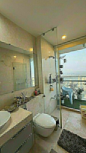 Bathroom in 3 BHK Apartment at Oberoi Exquisite Goregaon, Goregaon East – for Rent
