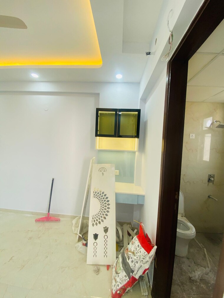 Bathroom, sector 89 3.5 Bedroom 1495 Sq.Ft. Builder Floor In Sector 89 Gurgaon 9697024