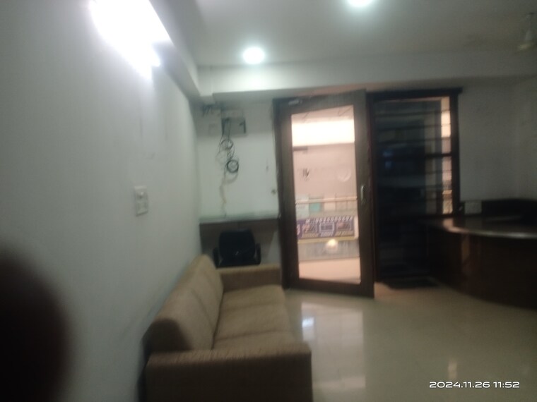 Living Room, alkapuri Commercial Office Space 500 Sq.Ft. In Alkapuri Vadodara 9697038