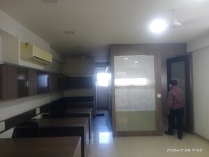  Office Space For Rent in Alkapuri