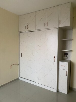 Furnished Amenities in 3 BHK Apartment at Pyramid Altia, Sector 70 – for Rent