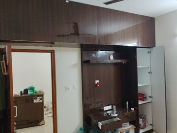 Kitchen in 3.5 BHK Apartment at Eldeco Green Woods, Gomti Nagar – for Rent