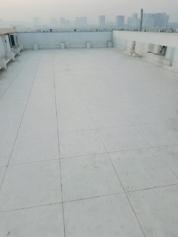 Terrace in 2 BHK Apartment at Manikonda – for Rent