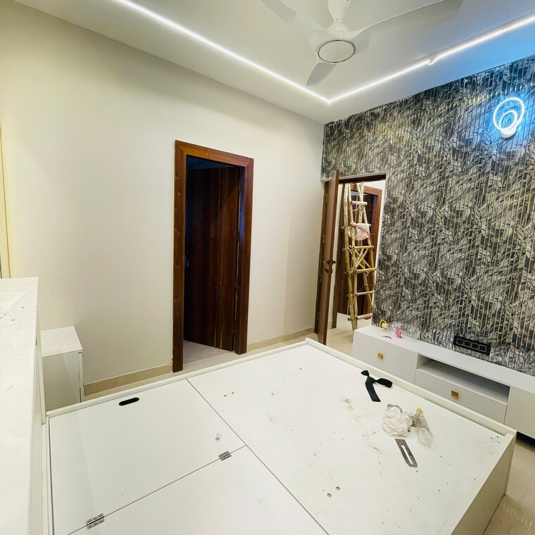 Team Area, signature-global-prime 2.5 Bedroom 900 Sq.Ft. Apartment In Sector 63a Gurgaon 9697053