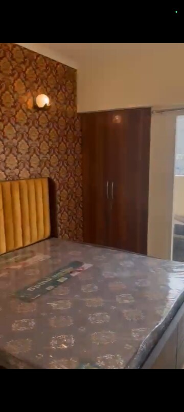 Bedroom in 2 BHK Apartment at Gaur City 7th Avenue, Sector 4 Greater Noida – for Rent