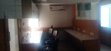  Office Space For Rent in Alkapuri