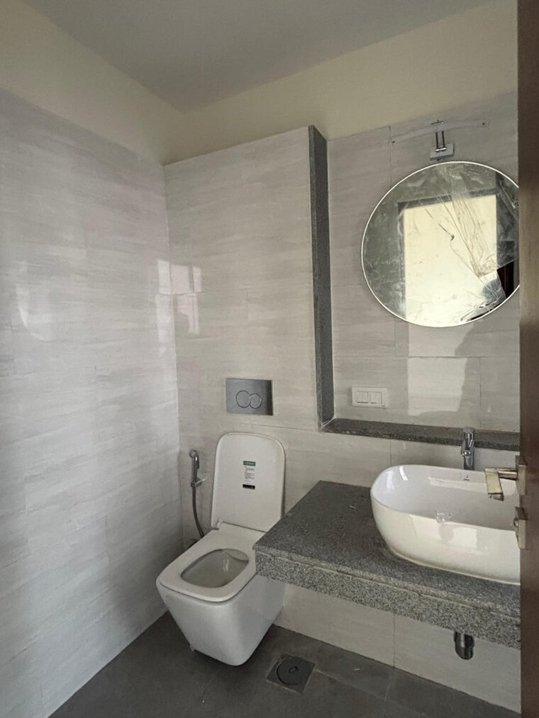 Bathroom, yashodham-business-premises 1 Bedroom 420 Sq.Ft. Apartment In Goregaon East Mumbai 9697101