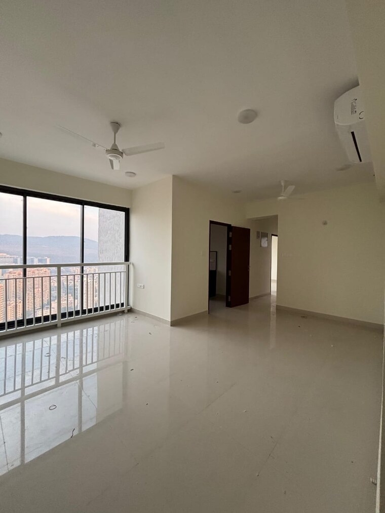 Room, yashodham-business-premises 1 Bedroom 420 Sq.Ft. Apartment In Goregaon East Mumbai 9697101