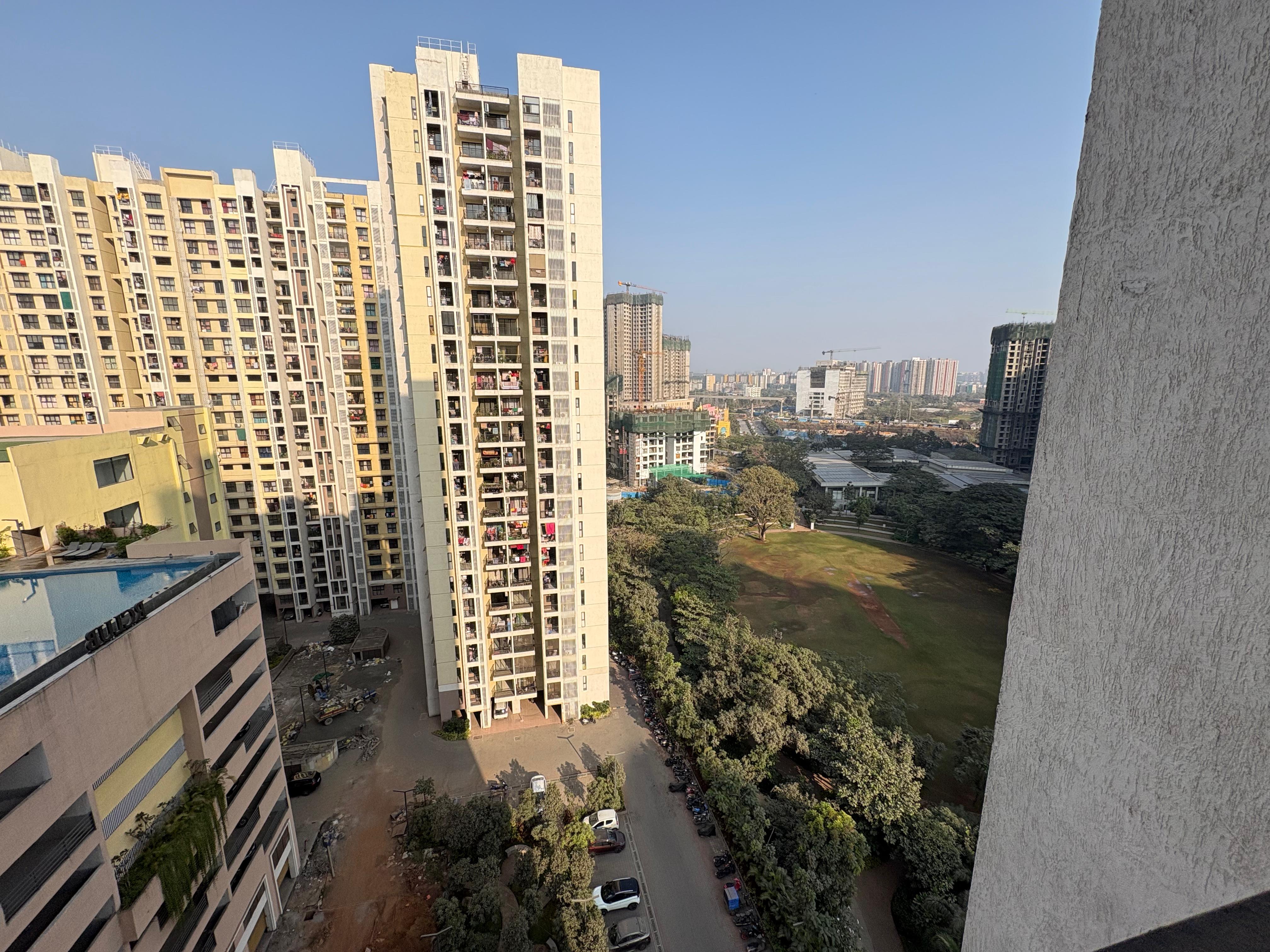 2 BHK + Servant Room Apartment For Rent in Runwal Gardens Phase 3
