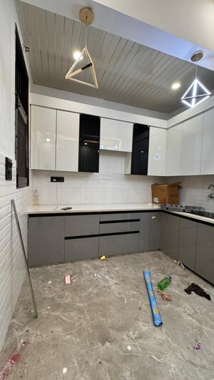 Kitchen in 2 BHK Builder Floor at Vaishali Sector 6 – for Rent