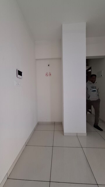 Furnished Amenities in 2 BHK Apartment at VJ YashOne Infinitee, Tathawade – for Rent