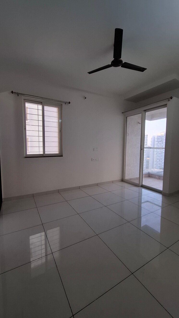 Balcony, vj-yashone-infinitee 2 Bedroom 1002 Sq.Ft. Apartment In Tathawade Pune 9697121