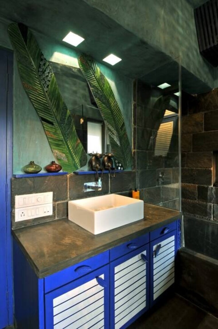 Balcony, juhu-trishul 2 Bedroom 750 Sq.Ft. Apartment In Juhu Mumbai 9697119