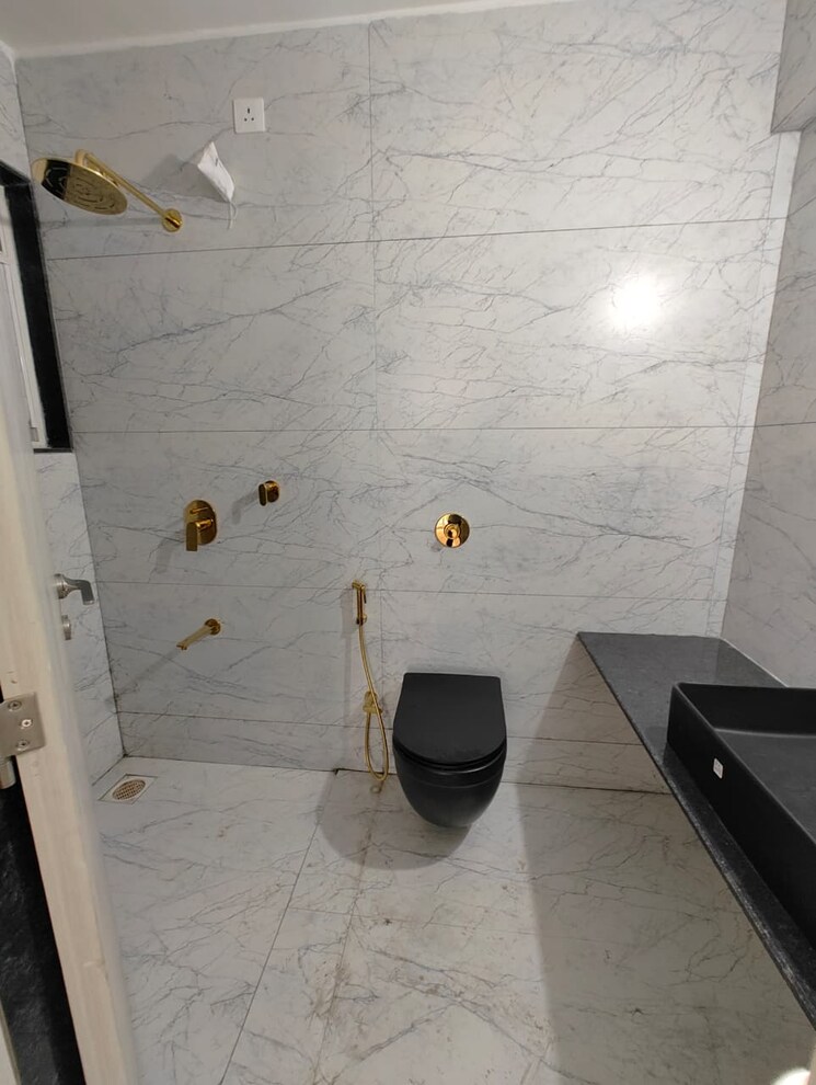 Bathroom, punawale 2 Bedroom 801 Sq.Ft. Apartment In Punawale Pune 9697144
