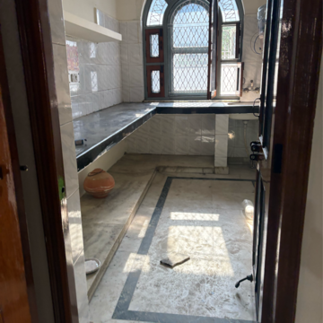 Balcony in 4 BHK Independent House at Sector 6 – for Rent