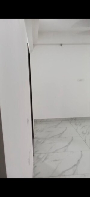 Room in 1 BHK Apartment at Raymond Ten X Habitat, Pokhran Road No Two – for Rent