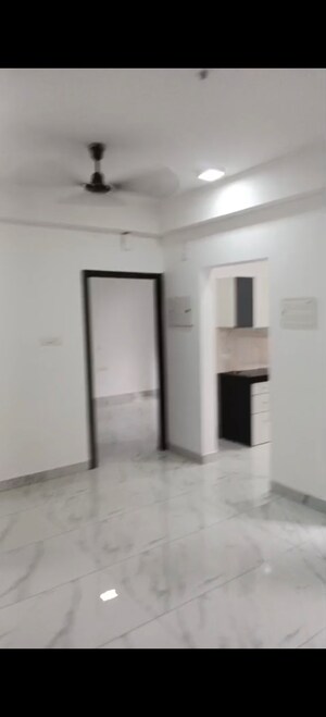 Room in 1 BHK Apartment at Raymond Ten X Habitat, Pokhran Road No Two – for Rent