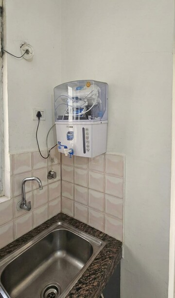 Furnished Amenities in 2 BHK Apartment at Gaur Atulyam, Omicron I Greater Noida – for Rent