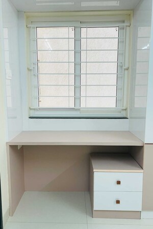 Room in 2 BHK Apartment at My Home Sayuk, Tellapur – for Rent