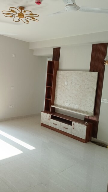 3 BHK Apartment For Rent in Eldeco Live By The Greens, Sector 150