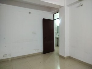 Room in 1 BHK Apartment at Molarband – for Rent